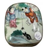 5 1/2" Chinese vintage trinket box