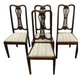 4 Williamsburg Style Dining Chairs