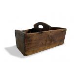Wooden berry carrier, handle in center, tapered