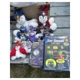 Snowmen, projection lights