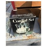 Cordial set, punch bowl