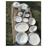 Serving dishes