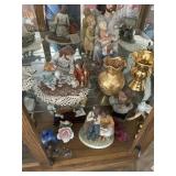 Figurines
