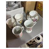 Cup and squares, coffee cups, North Dakota ware