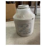 Redwing fruit jar