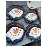 Snowman decorations and quilt