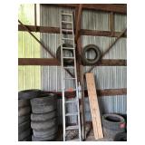 Aluminum extension ladder