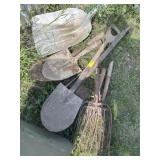 Pitchfork and shovel heads