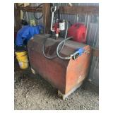 200 gal service tank with hand pump