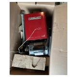 Garage door opener, new in 2022 works good