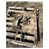 B&w drop down gooseneck hitch