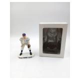 Forrest Spook Jacobs Hartland Statue Signed