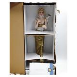 Franklin Mint Marilyn Monroe Gold dress w/Perfume