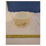 Vintage Pyrex Bowl 473-B 'Shanandoah' Pattern 1
