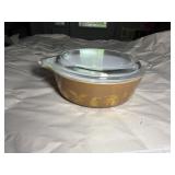 Pyrex 471 pint casserole dish early American