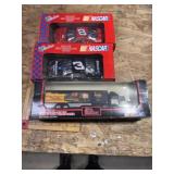 NASCAR Hollow milk chocolate candy, Havoline 28