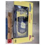 Limited edition 1:24 scale Dodge intrepid die