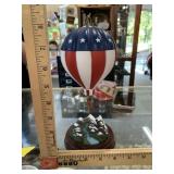 Skybound hot air balloon statue Americana,