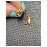Big lot gold tone butterfly earrings jewelry