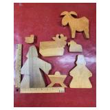 Minimalistic Wooden Nativity set, holy family,