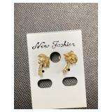 Big lot gold tone palm tree earrings jewelry