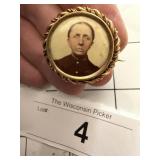 Victorian Celluoid Photo Pin