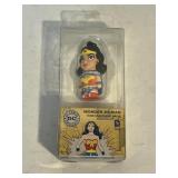 WONDER WOMAN FLASH DRIVE