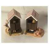 2 BATHING BEAUTIES IN BEACH OUTHOUSE