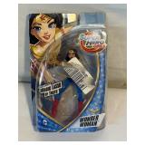 DC WONDER WOMAN SUPER HERO GIRLS