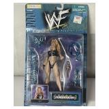 WWF S.T.O.M.P.3 ,6" ACTION FIGURE, SABLE