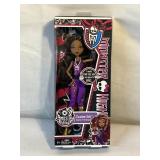 MONSTER HIGH DOLL CLAWDEEN WOLF