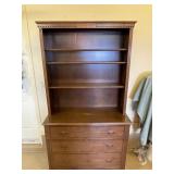 Chest of Drawers with Hutch
