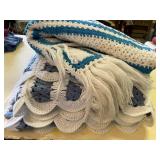 Kint Blanket Pair