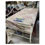Twin Iron Daybed with Trundle