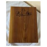 BIBLE W WOOD CASE