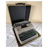 SMITH CORONA TYPE WRITER