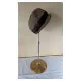 VTG HAT + STAND
