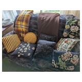 THROW PILLOWS + BLANKETS