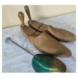 VTG SHOE TREES