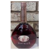 Mateus Rose Wine 1.5L Bottle