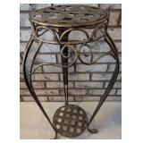 Metal Plant Stand With Lattice Design