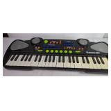 Kawasaki Electronic Keyboard with Built-In Speaker