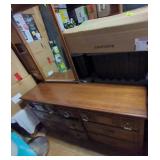 Kroehler Dresser with Mirror