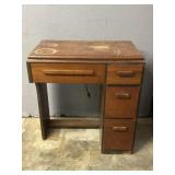 Vinatge Singer Sewing Machine