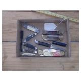 Box lot (10) knives