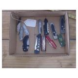 Box lot (12) knives
