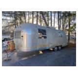 airstream overlander land yatch K245 Ft 0268 j650