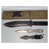 2 Throwing Knives and Sheath