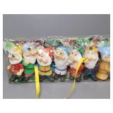 Vintage seven dwarves plastic toys Walt Disney