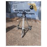 X1 LG ROLLING VIDEO TRIPOD